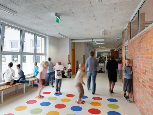 Revêtement de sol Marmoleum salle de jeux enfants | Forbo Flooring Systems
